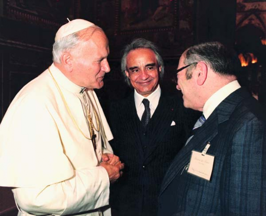 Л.В. Канторовича представляют Папе Римскому Иоанну Павлу II. по случаю приглашения Канторовича на мемориальное заседание в Ватикане памяти Галилео Галилея. 1983 г.