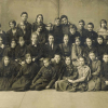 Леонид Канторович среди одноклассников (в середине первого ряда)